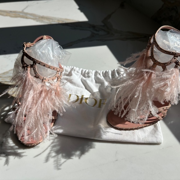 DIOR Ostrich Feather and leather with silver studs Evening sandals size 37.5 - Picture 2 of 7